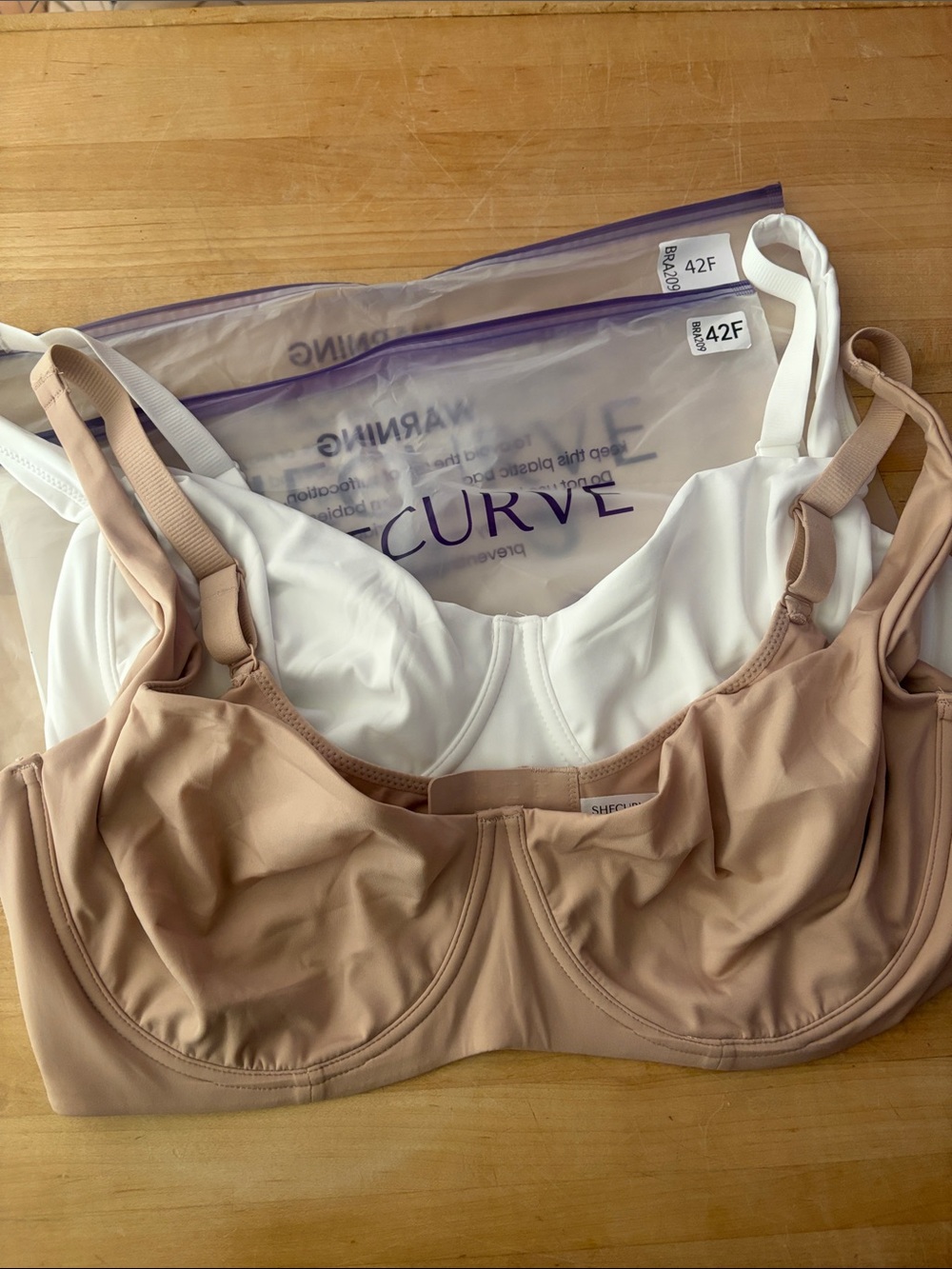 SheCurve Womens Full Coverage Underwire Bra - White & Nude